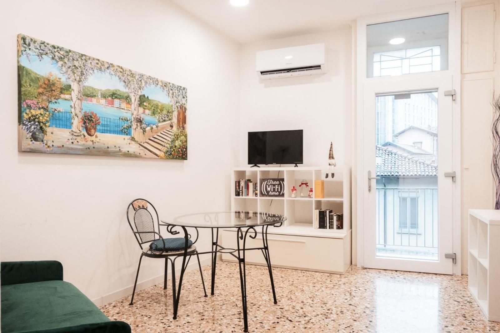 Casa Imbarcadero Apartment Lecco Exterior photo
